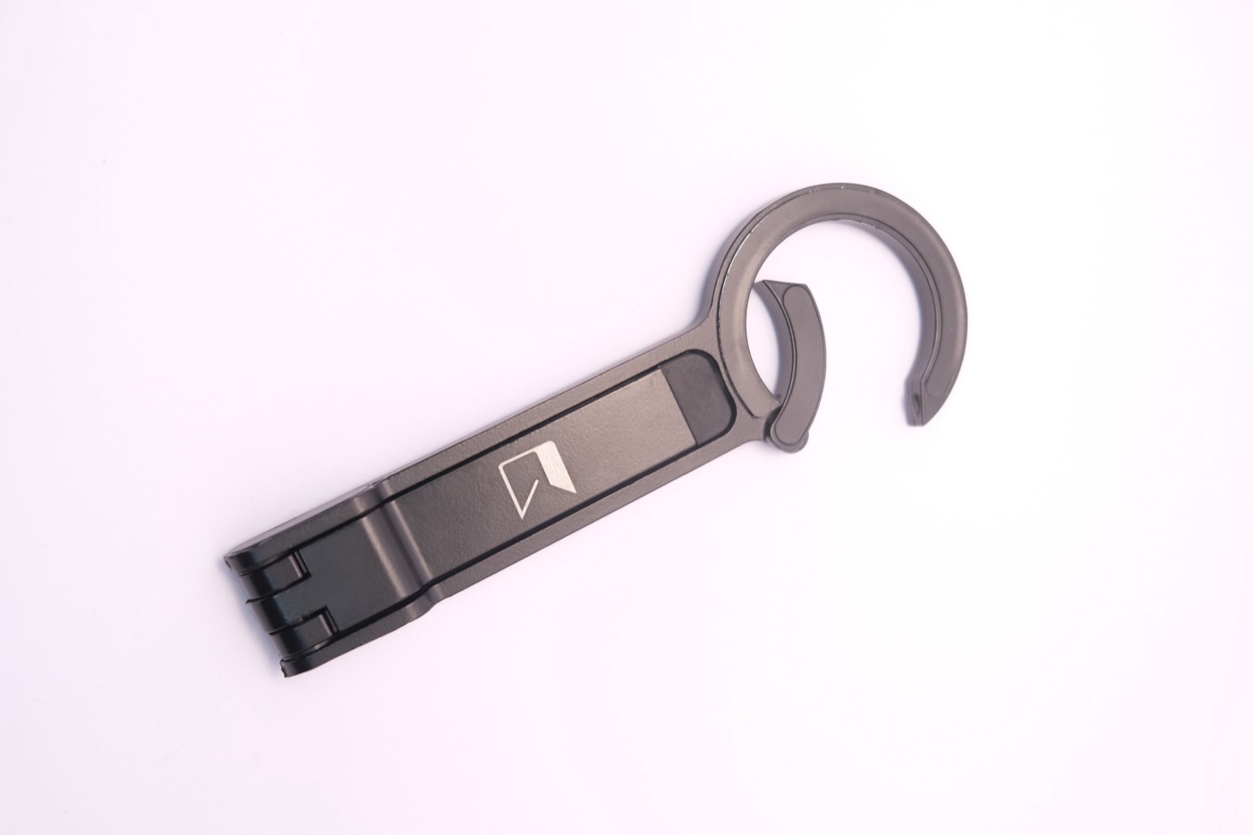 Gentrix ring mount, open, detail view